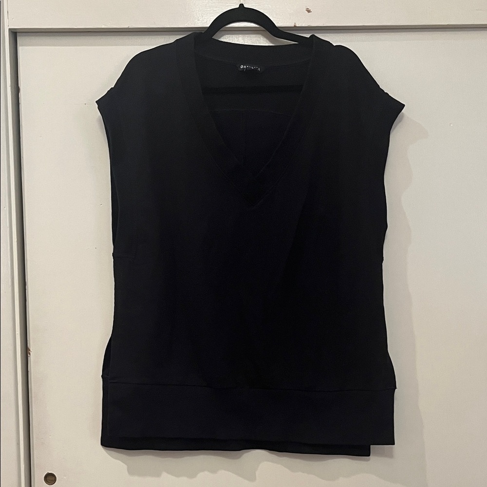 Athleta Black Sleeveless V-Neck Sweat Shirt Top Size Large